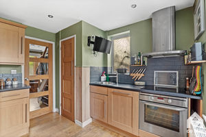 Photo 8- click for photo gallery